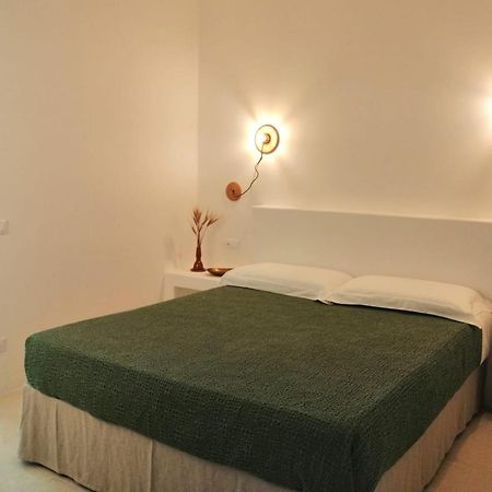 Intornoalnoce Suites Cisternino Eksteriør billede